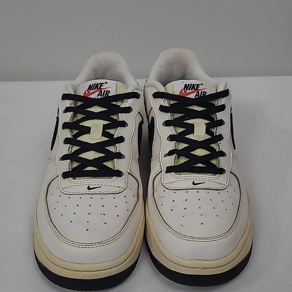 Nike Air Force 1 youth retro shoes US Size 5